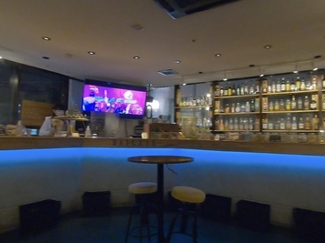 One coin Bar Baileys ワンコインバーベイリーズの写真1