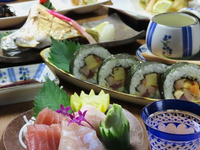 海鮮ダイニング魚勝 UOKATSU 松山の写真1