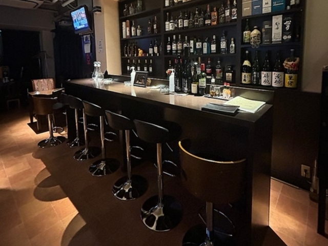 WINE BAR マーレ ドーロの写真1