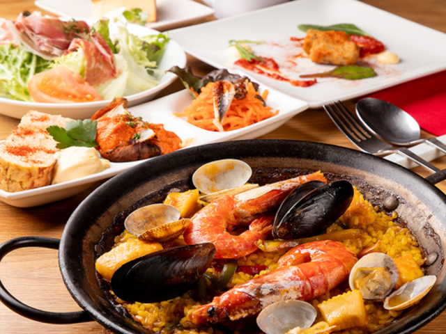 パエリアレストラン バラッカの写真1