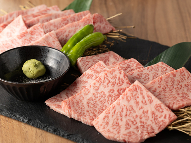 焼肉居酒屋871 ハチナナイチの写真1