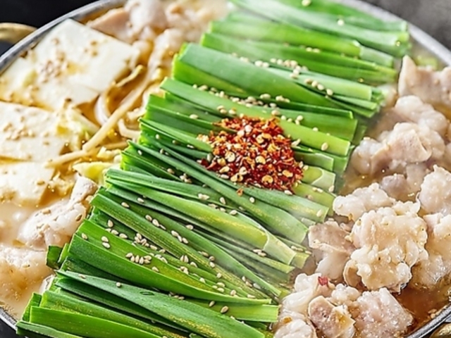 鳥さむらい新宿南口店【お席でタバコ吸えます】の写真1