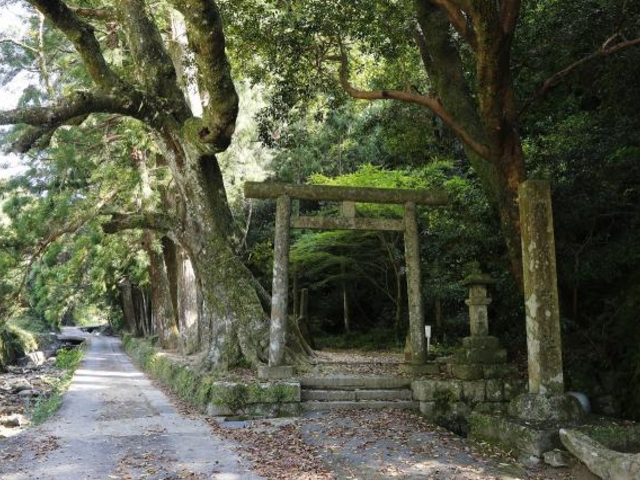 神内神社(子安神社)