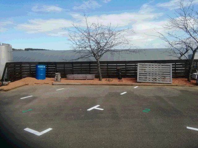 無料駐車場(10台)_内山苺園