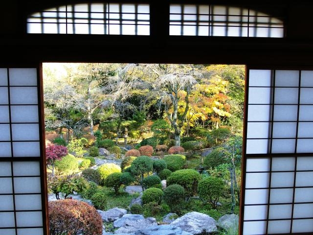 日向和田臨川庭園の写真1