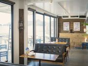 ボートカフェ 衣奈マリーナの写真3