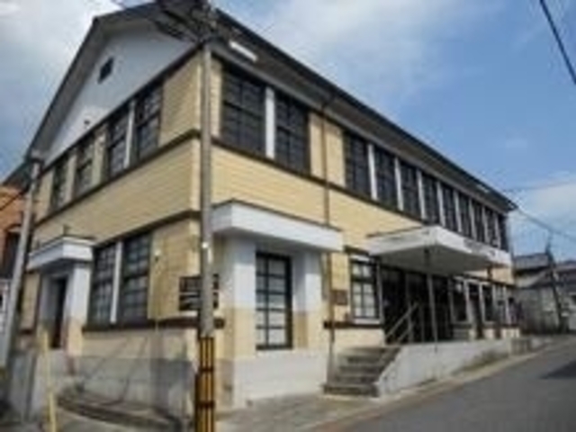 美濃和紙あかりアート館