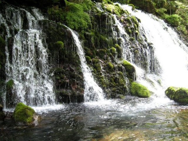 鳥海山元滝