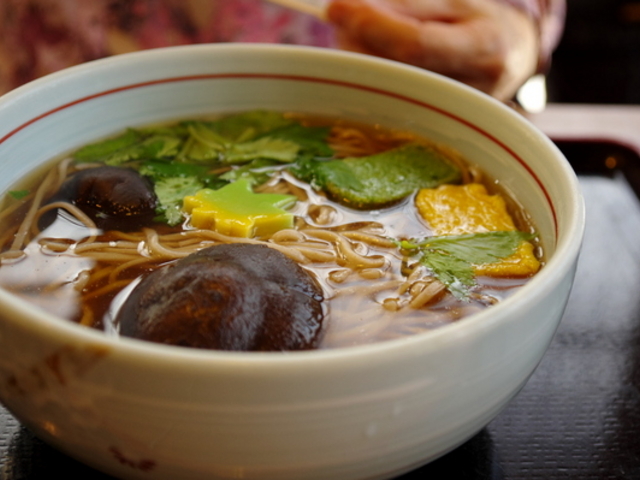 一休庵西明寺前本店
