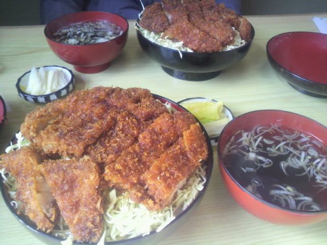 よしのや食堂