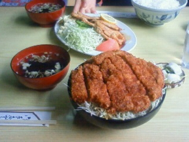 よしのや食堂
