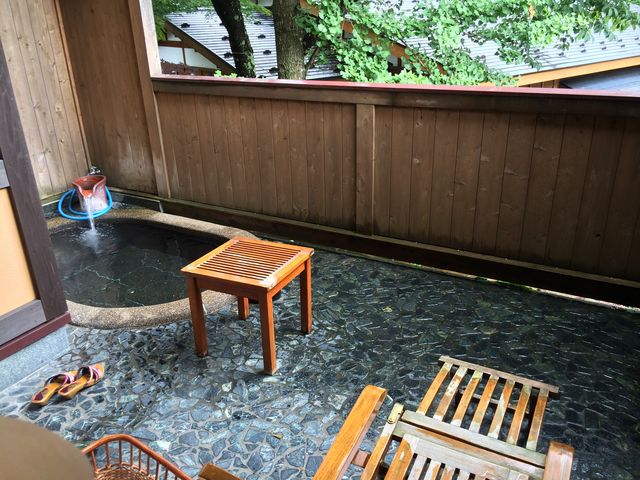 露天風呂付き客室_御宿本陣