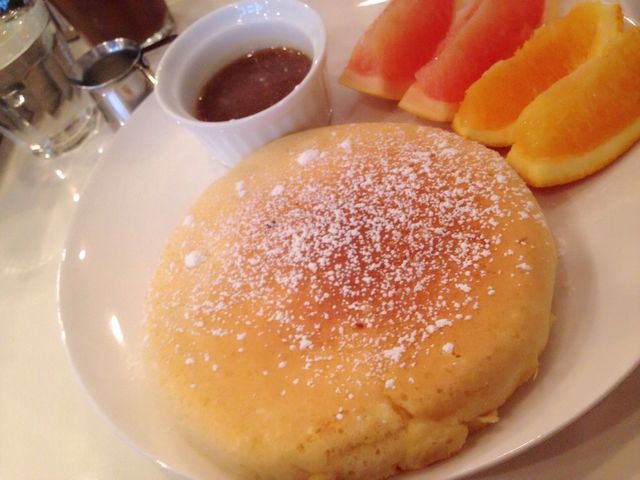 リコッタチーズのパンケーキ_「Cafe&Pantry 松之助」 京都本店