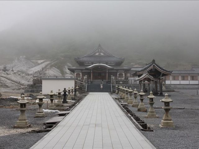 霧中の恐山_恐山