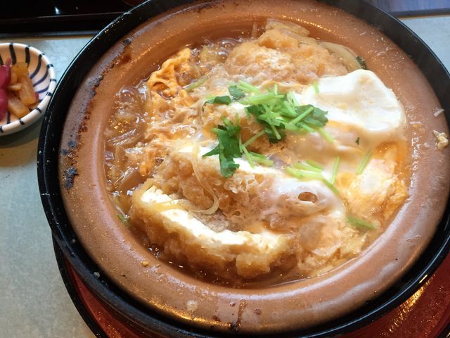 ご飯が来る前に撮影しちゃいました。_田むら銀かつ亭