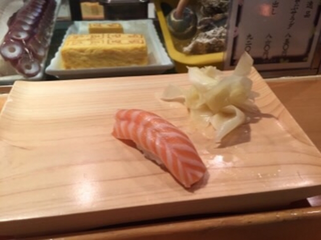 大好きなサーモン_鮨処 西鶴本店