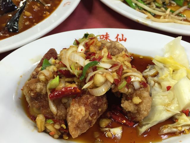酢豚、レバニラ、麻婆茄子_味仙 矢場店