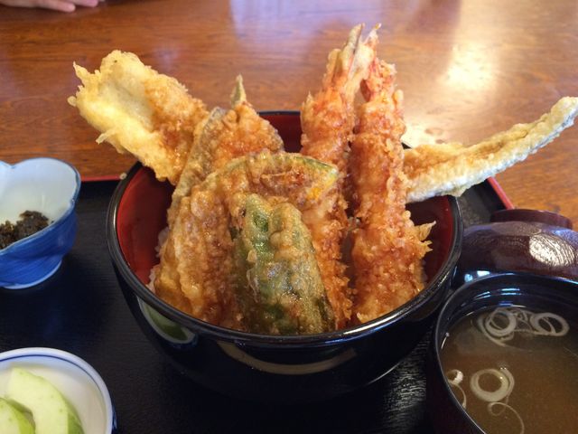 特天丼(えび二本、カマス、穴子、野菜)_食事処 池田