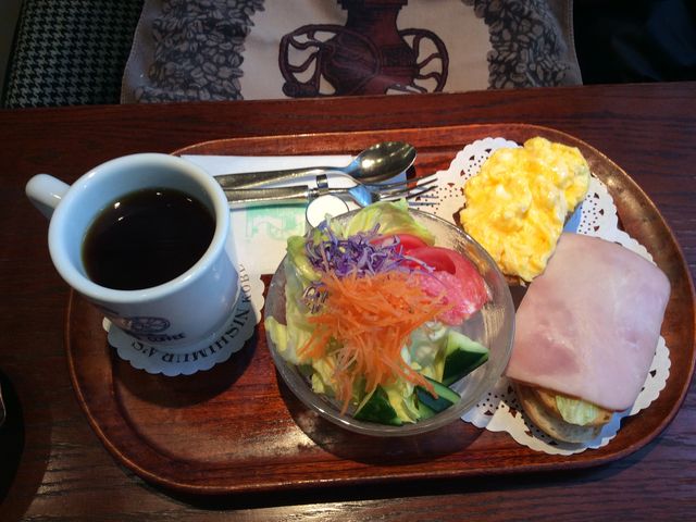 サラダモーニング_神戸にしむら珈琲店 中山手本店