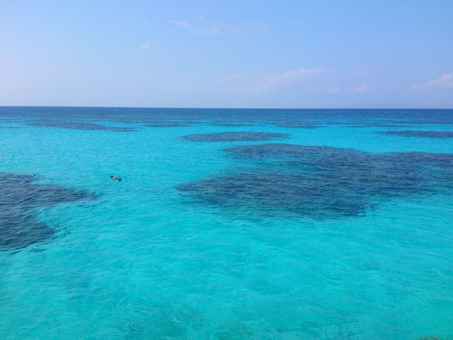 ニシ浜の海の色_波照間島
