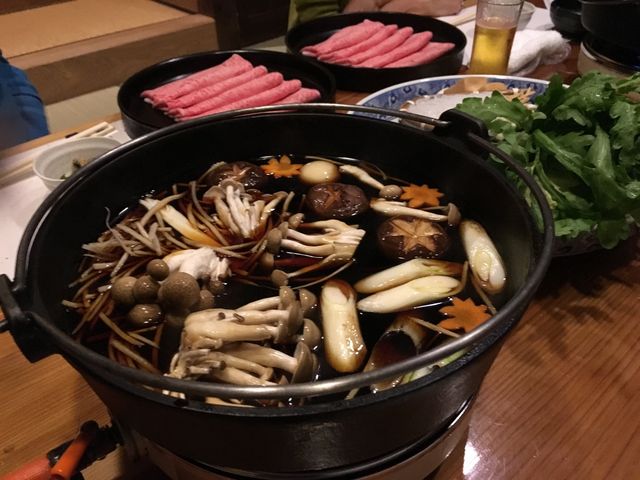特選伊万里牛しゃぶしゃぶ_黒毛和牛焼肉 西新 初喜