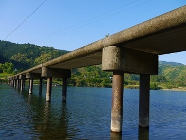 高知県・四万十市・中村・四万十川・沈下橋_四万十川