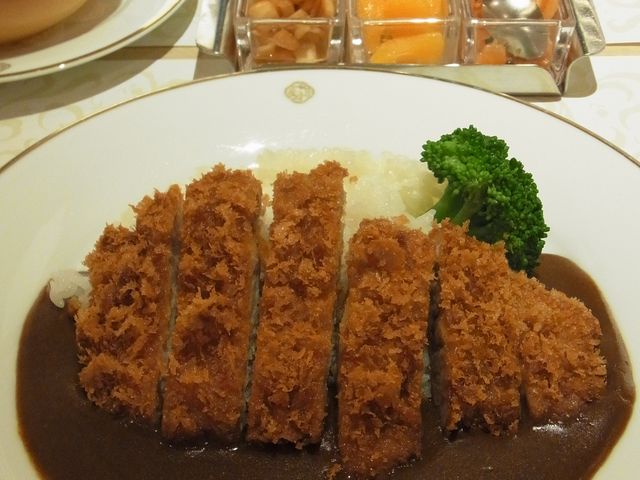 大沢牧場豚ロース肉のカツカレー_資生堂パーラー 横浜そごう店