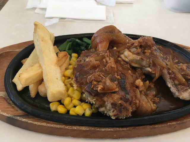 ハンバーグ_ばんび
