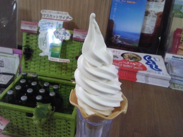ウマウマの醤油ソフトクリーム オススメ_八木澤商店