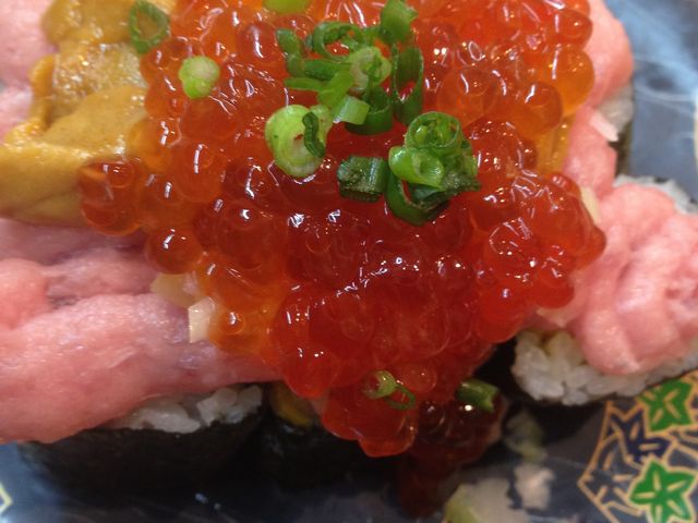 こぼれ寿司_まぐろ人 ヨドバシAkiba店