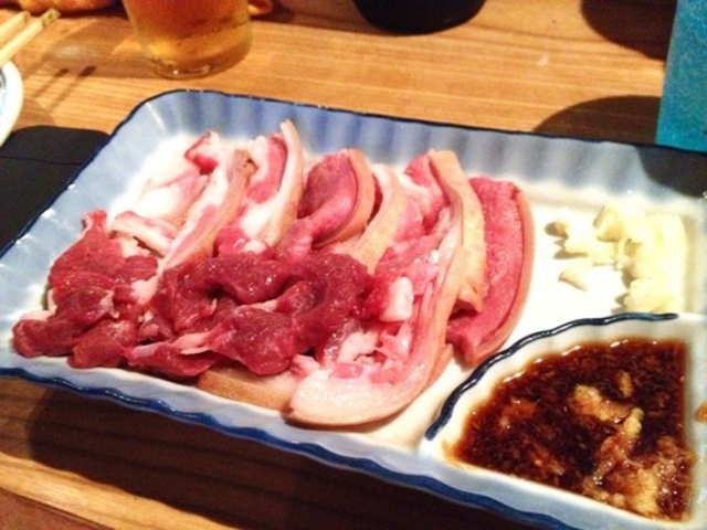 激ウマ ヤギ刺し_山羊料理さかえ