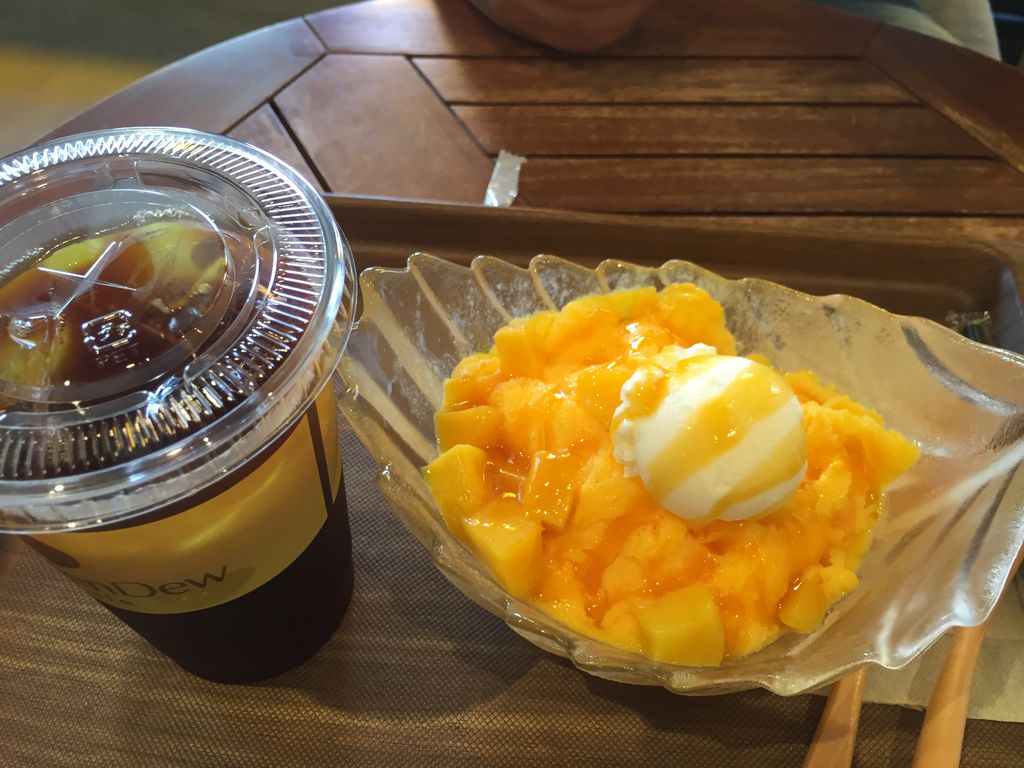 ゴールデンデューカフェ Golden Dew Cafe