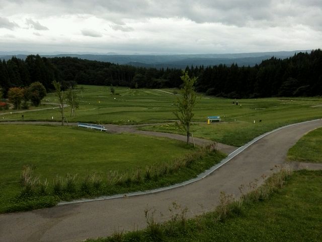 芝が綺麗に整備されていて気持ちよくプレー出来ました_稲庭高原パークゴルフ場
