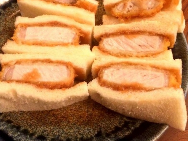 カツサンド_居酒屋まめぞ