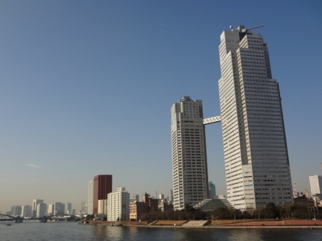 特徴ある外観です_聖路加ガーデン