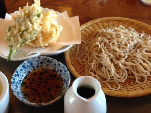 おそば・どうだんの里