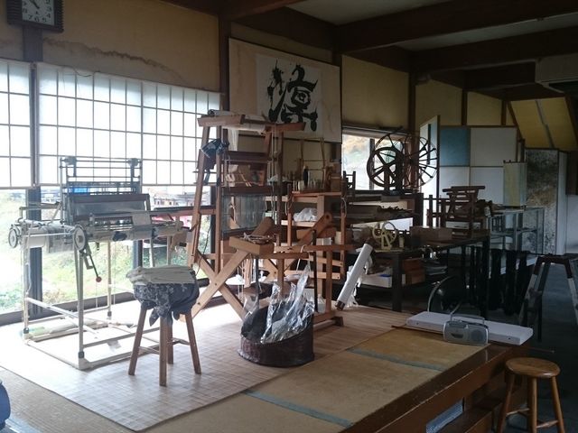 内部_紙のさと和紙資料館