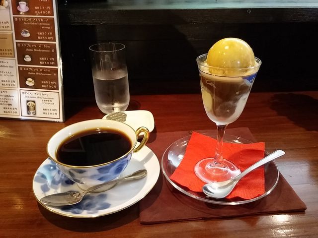 バターブレンド ミニアフォガート_ダンケ珈琲店