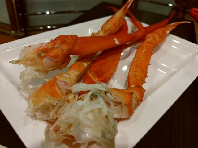 蟹は食べやすく切り込みがはいってました!_東武ホテルレバント東京