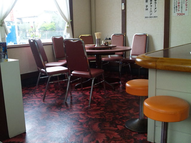 町の中華屋さんです_信華園