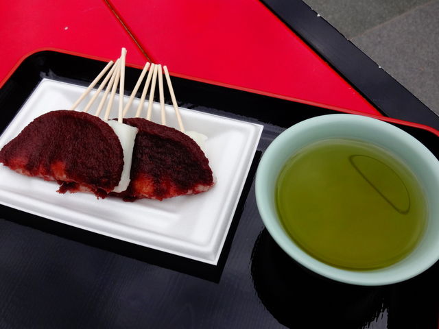 厄除団子_法多山名物だんご企業組合