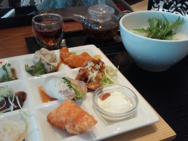 お粥セット_花粥 イオンモール幕張新都心店