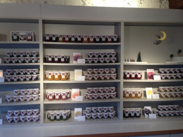 店内_Jam Kitchen Kotokotoya ジャム専門店