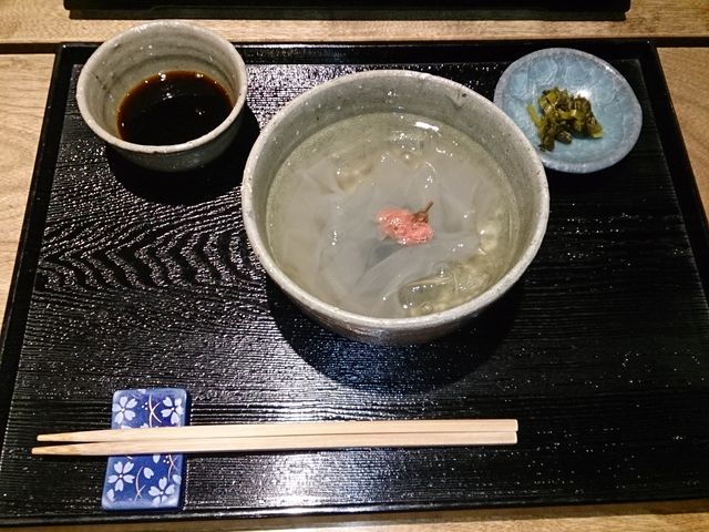 見る見る色が変わる本くずきり_廣久葛本舗