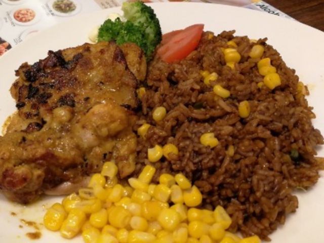 味もボリュームも満足_ジョナサン西新宿店