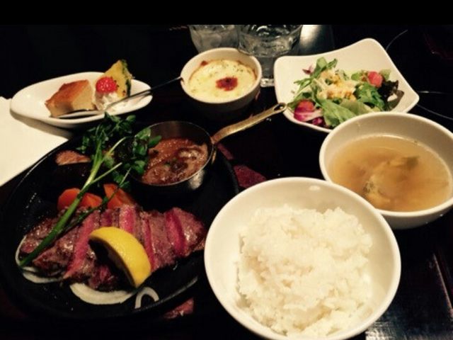 ステーキのランチ!_茶屋草木万里野
