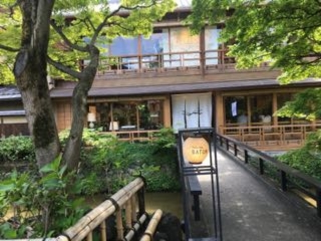 雰囲気ある空間_お茶と酒 たすき