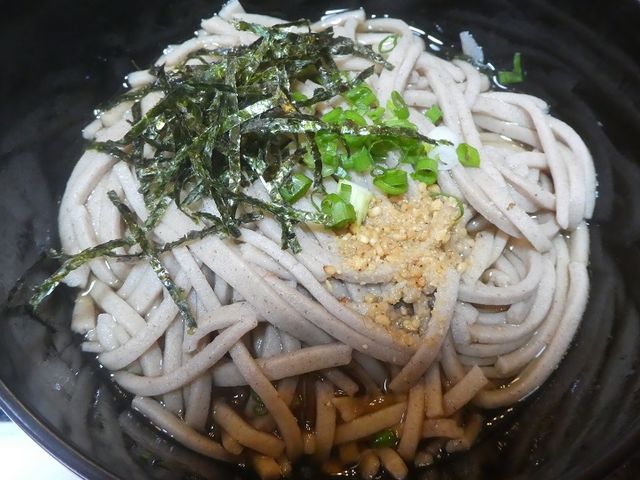 麺は太め_レストランうみさち
