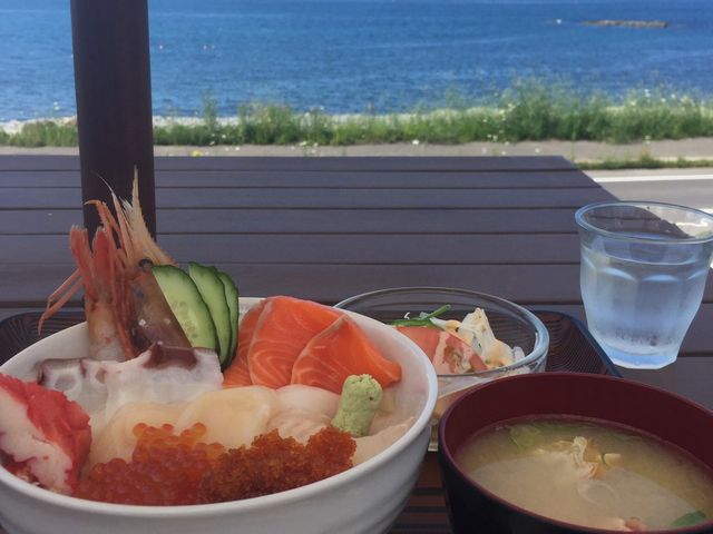 海鮮丼_知床海岸食堂