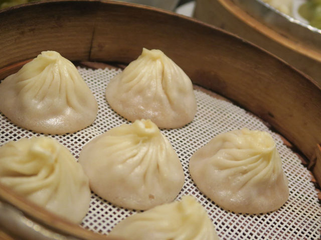 小籠包_京鼎樓 ジンディンロウ ミント神戸店